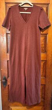 Lilla P Flame Modal V-Neck Puff Sleeve Midi Dress in Burnt Brick Red Size Medium